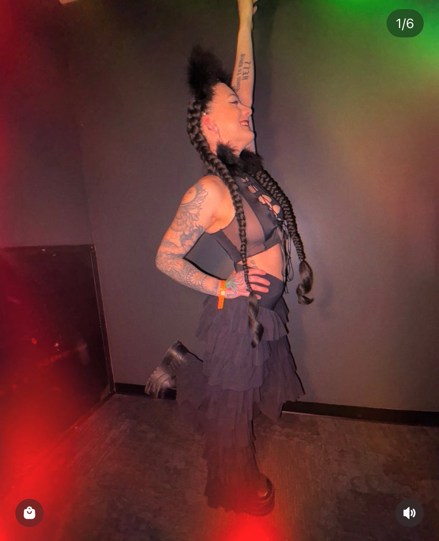 ✨PRE ORDER ✨Black Ruffle Flares