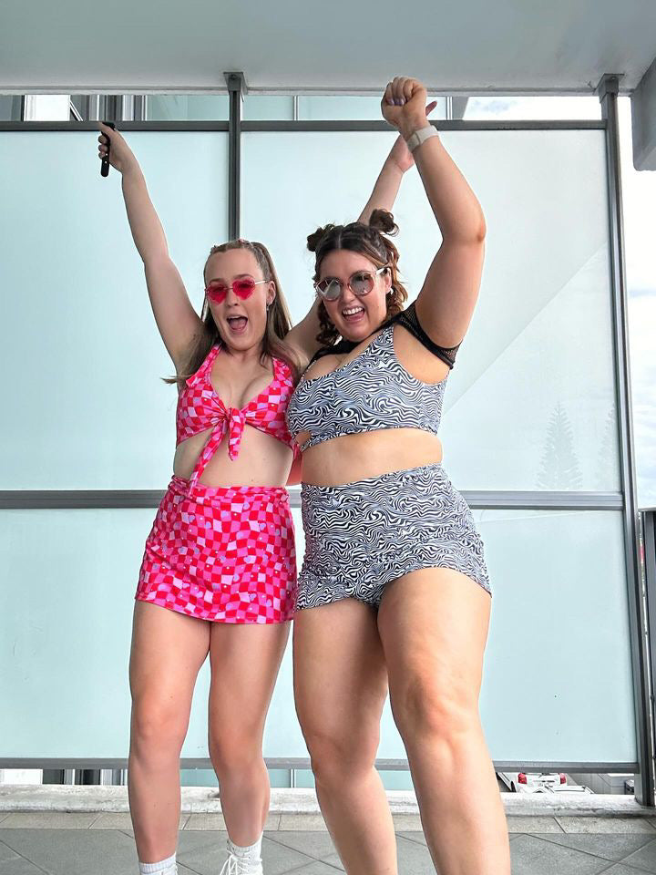 Duckies Cut Out Crop