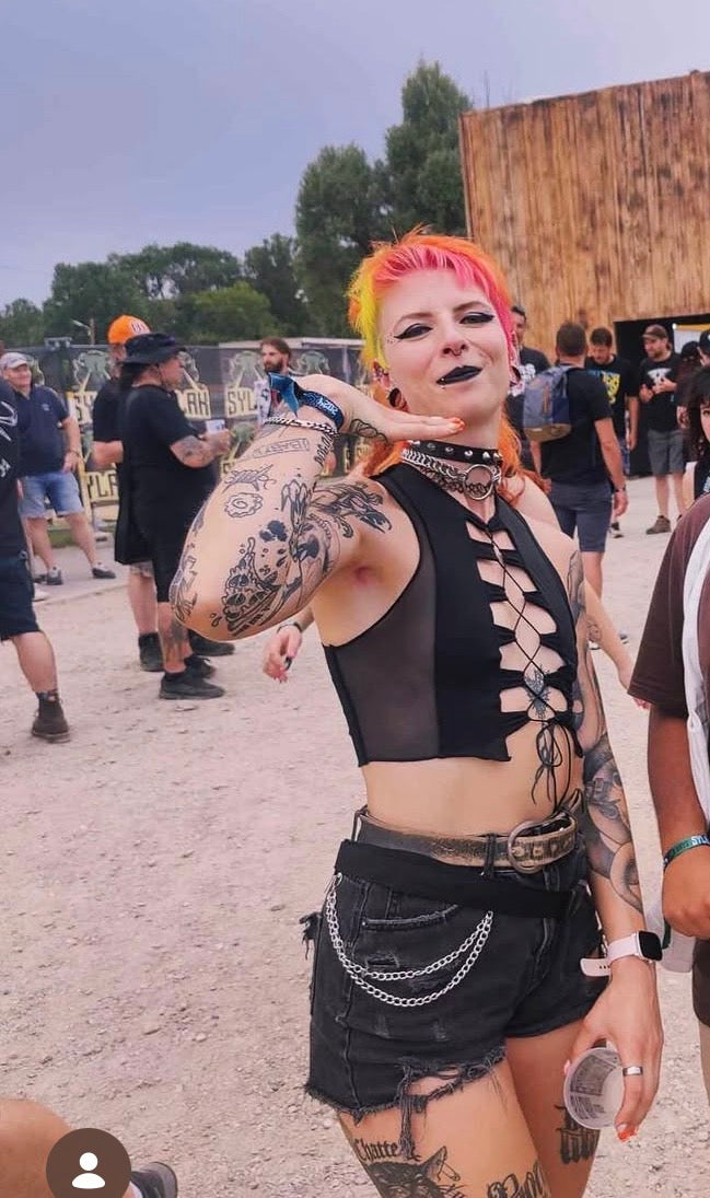 ✨PRE ORDER✨ Black Reverse Seam Top