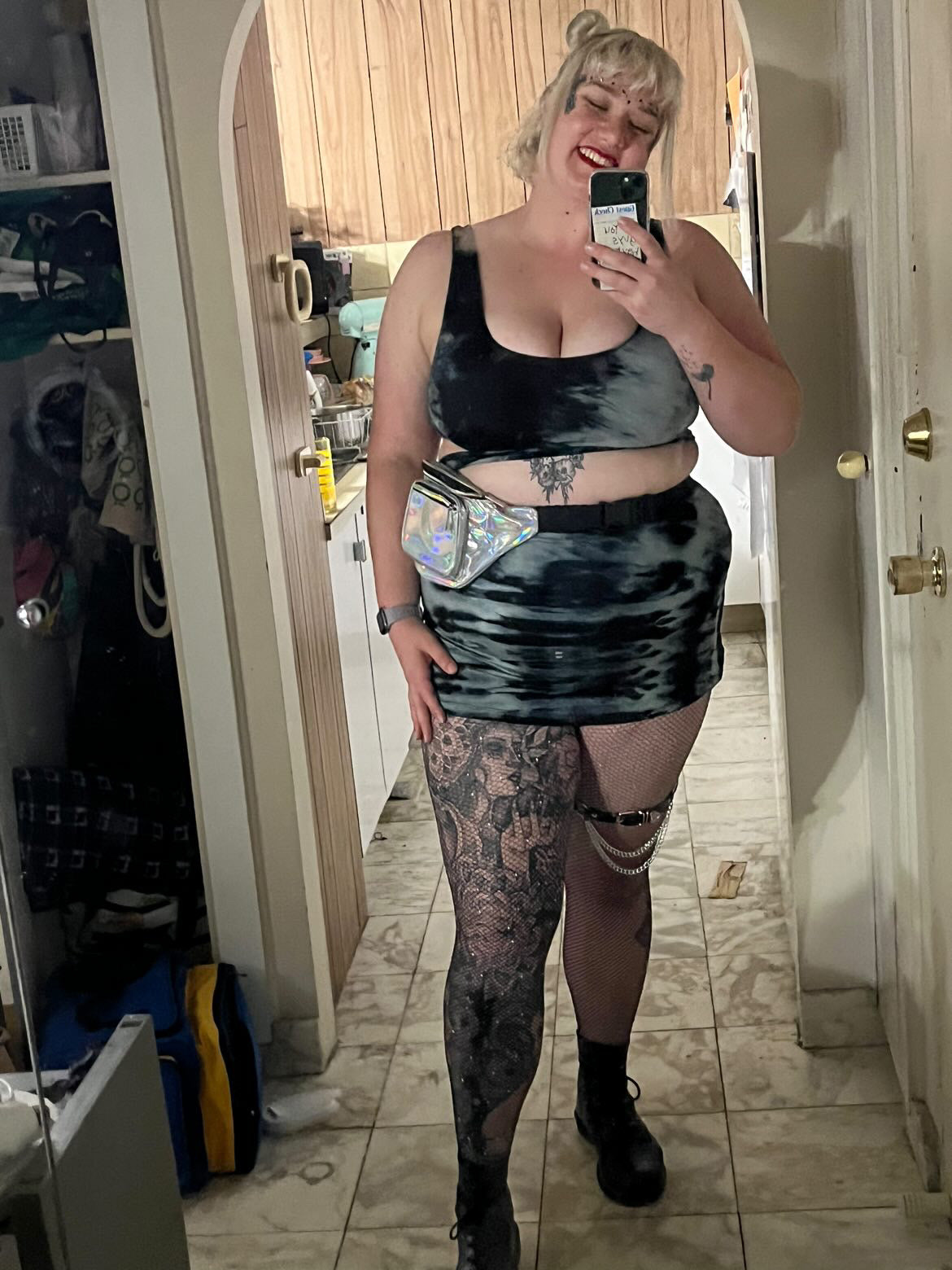 Duckies Cut Out Crop