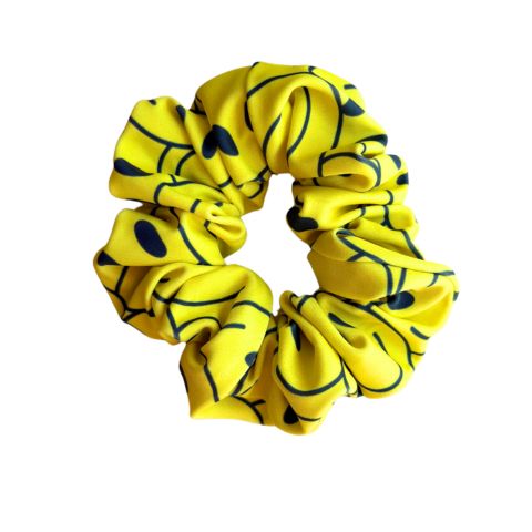 All-Smiles Scrunchie